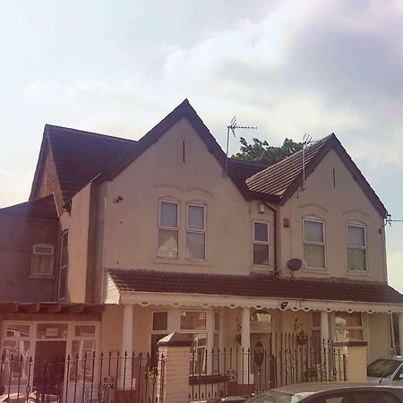 Vicarage Lodge برمنغهام المظهر الخارجي الصورة